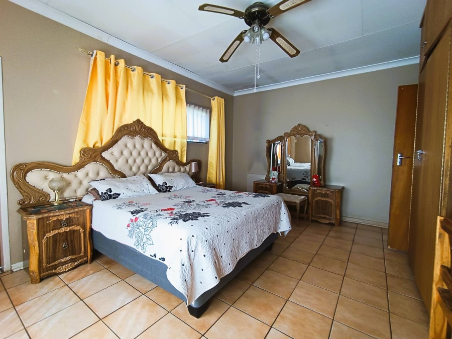 3 Bedroom Property for Sale in Uitsig Free State